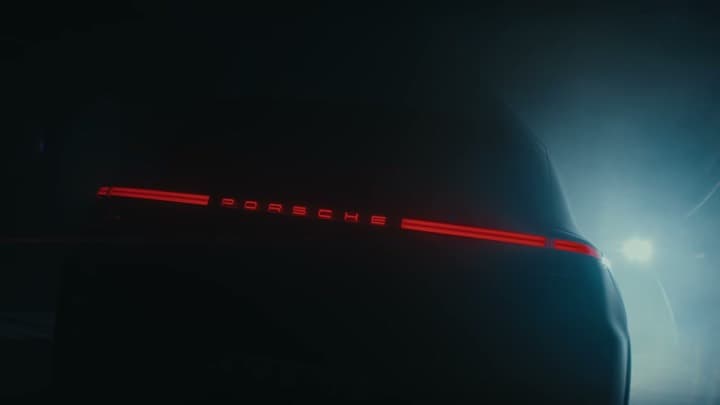 Porsche Porsche Cayenne Electric 00015